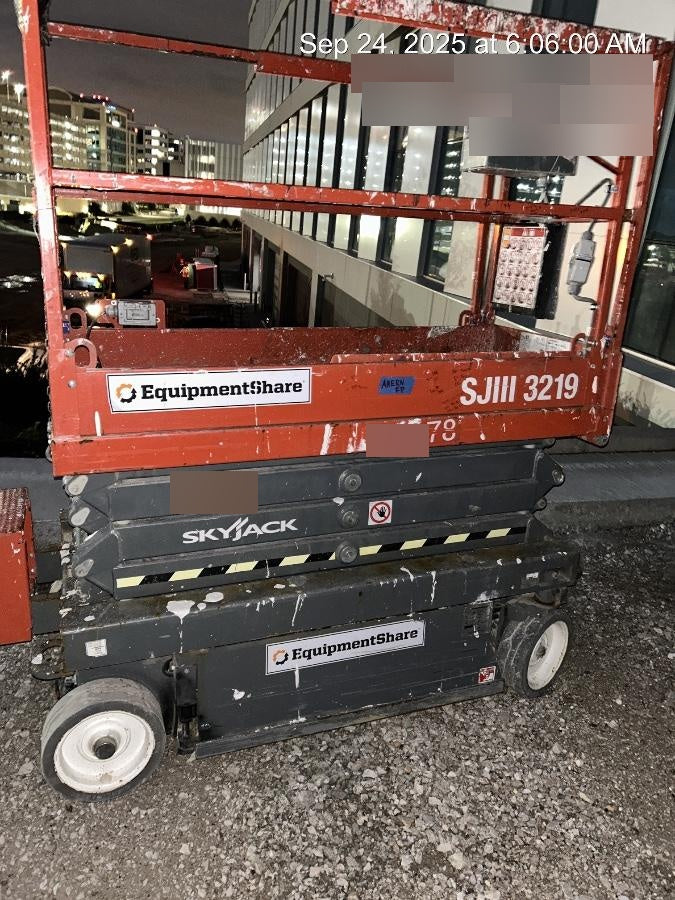 2019 Skyjack SJIII-3219 Standard Options, Trojan Batteries