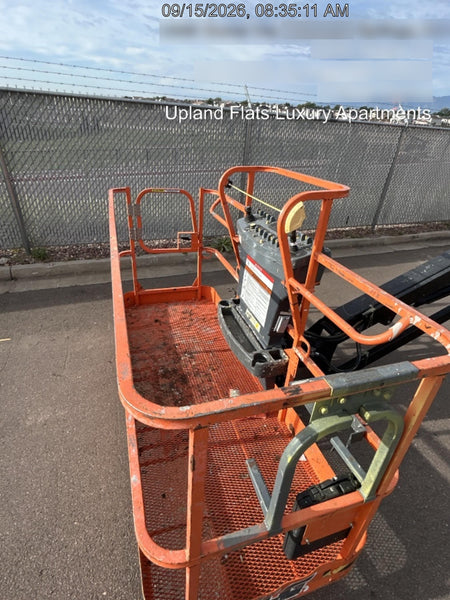 2023 JLG 460SJ