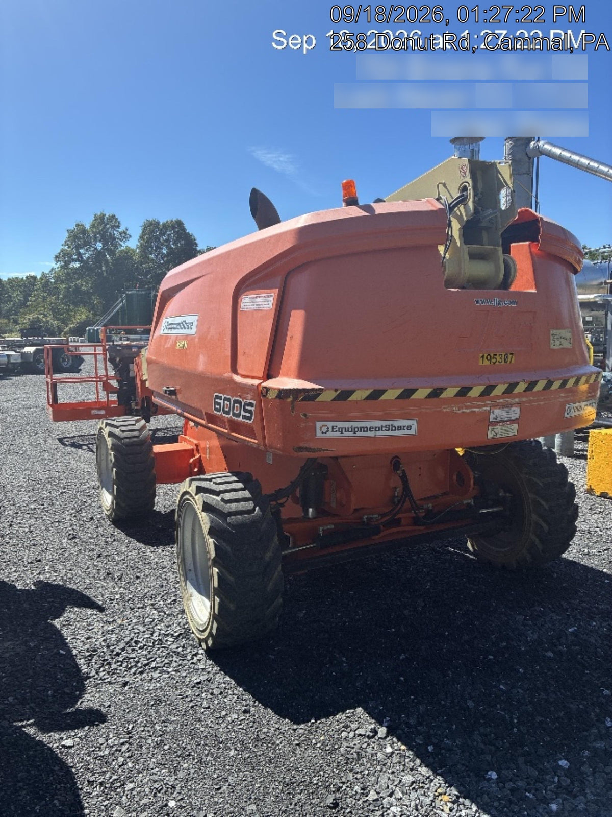 2021 JLG 600S