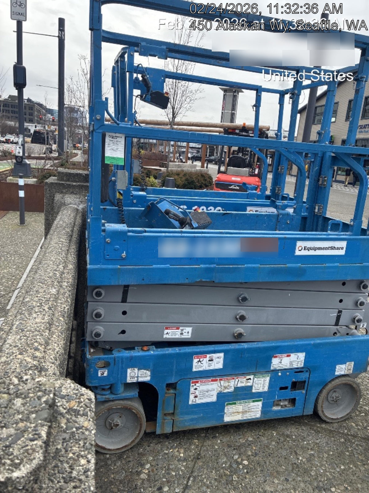 2020 Genie GS-1930 Solid Non Marking Tires, Beacon, Folding rails with half height swing gate