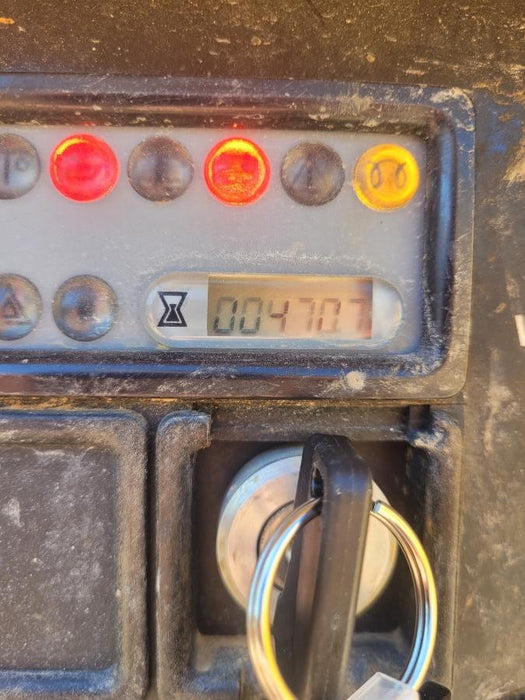 2023 VAC-TRON LP573XDT