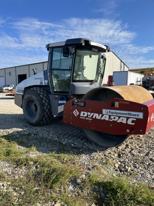 2023 DYNAPAC CA2500D