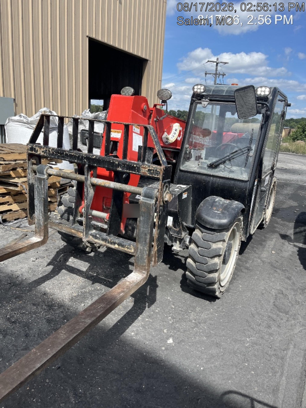 2022 MANITOU MTA5519