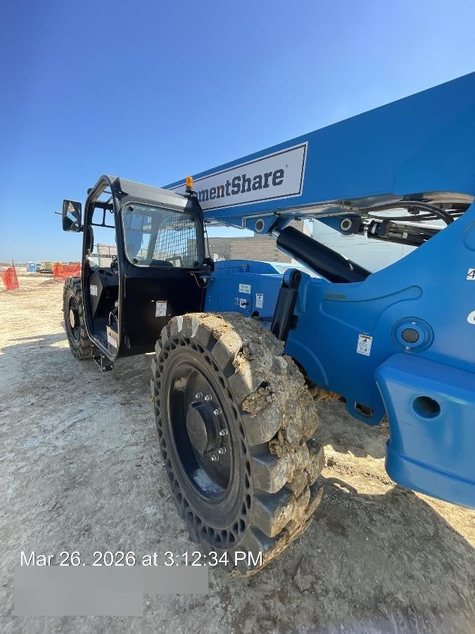 2017 GENIE GTH-844