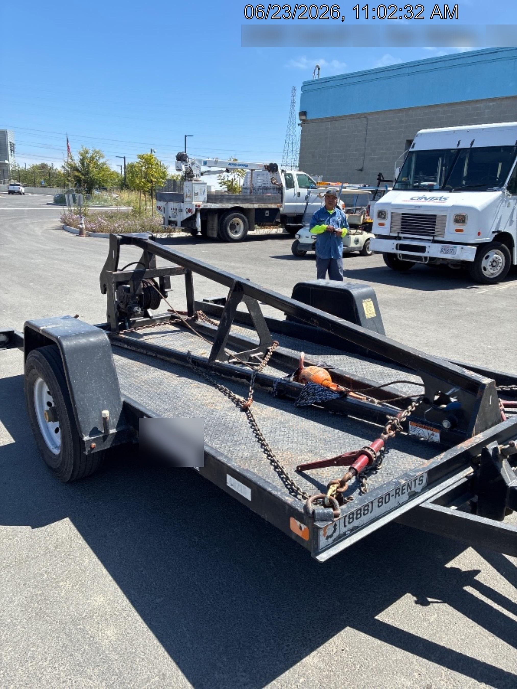 2024 JLG 1001099351