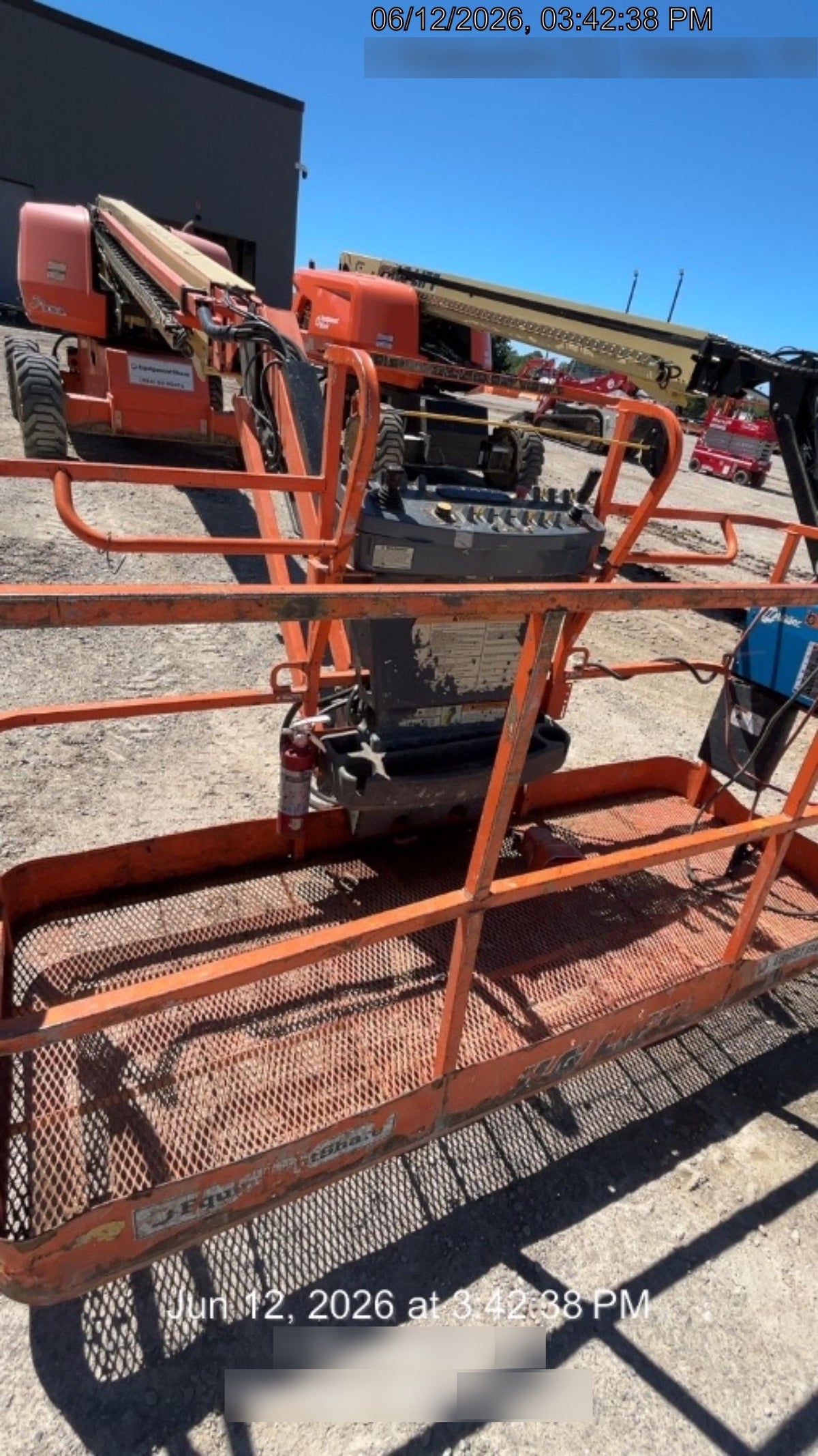 2021 JLG 660SJ