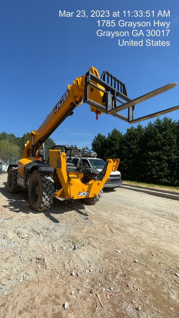 2022 JCB 512-56