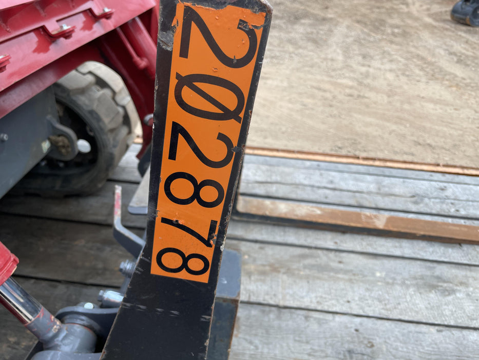 2022 ARROW MATERIAL HANDLING 60" Pallet Forks - Arrow