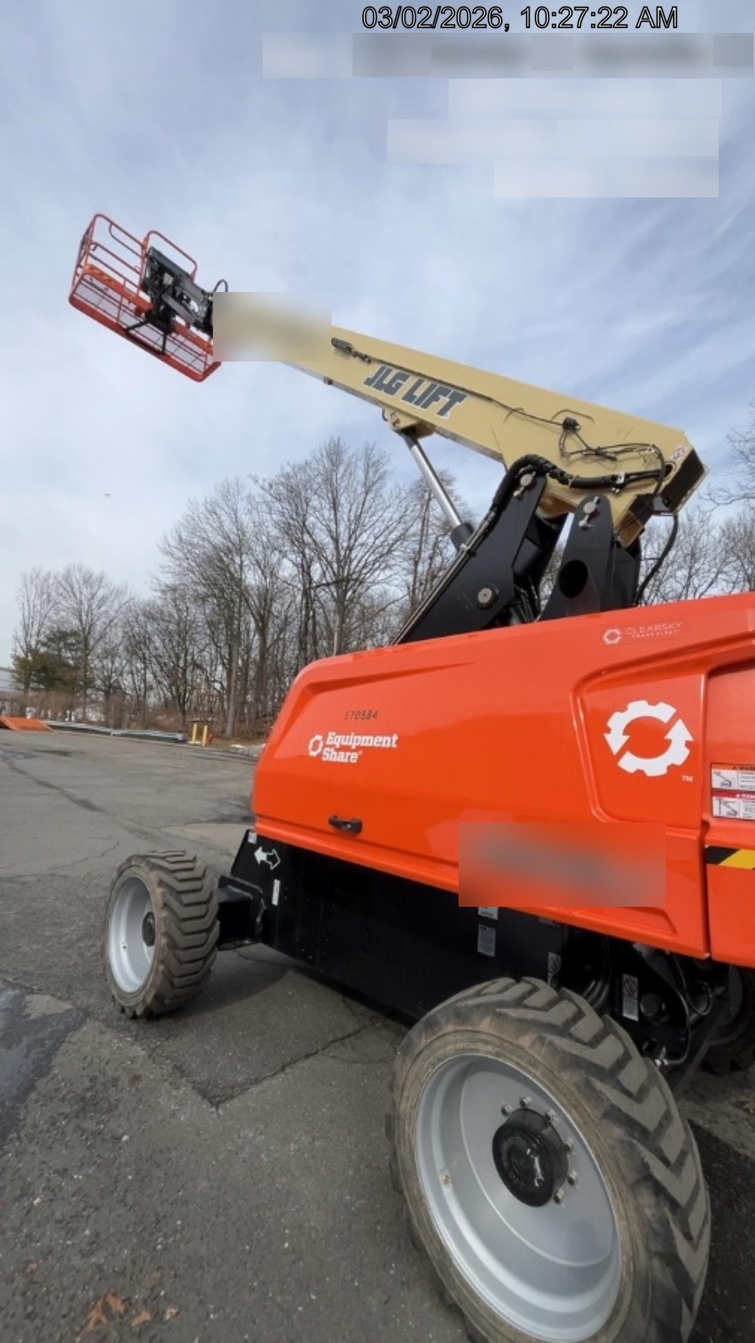 2025 JLG 660SJ