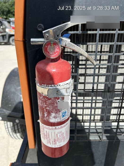 2021 Lincoln Electric Vantage 322 Vantage 322 Ready Pak 3 w/ Decals, ORANGE (includes trailer, cable rack, fender light kit) NO Telematics