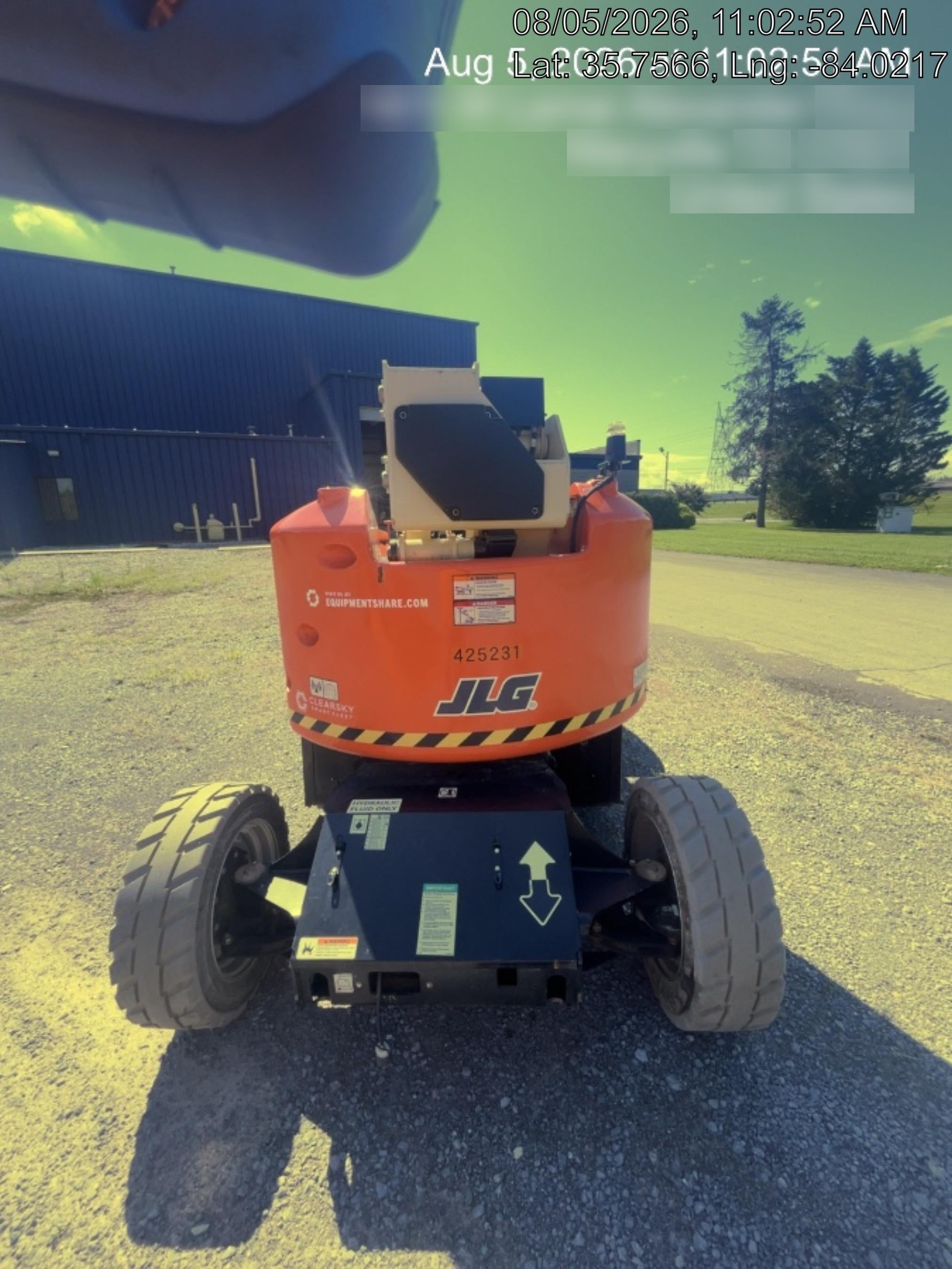2024 JLG E450AJ