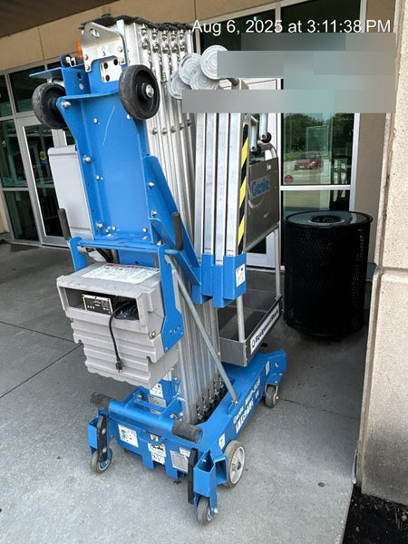 2020 GENIE AWP-30S