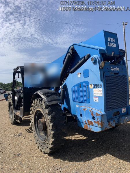 2017 GENIE GTH-1056