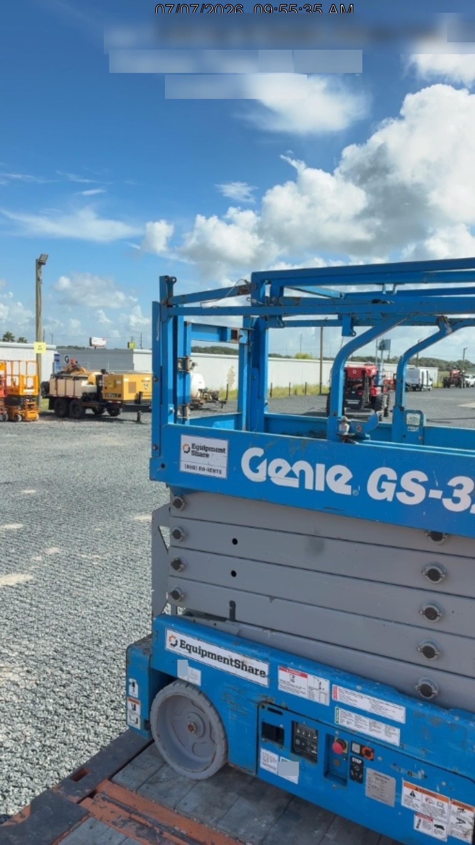 2017 Genie GS-3232 Genie GS3232 Narrow 32' Scissor Lift