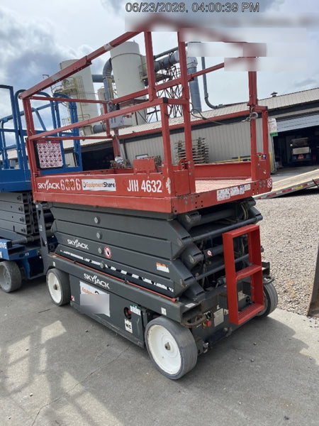 2017 Skyjack SJIII-4632 Skyjack SJ4632, Trojan Battery Set, Extended Warranty 5yr/5k hr