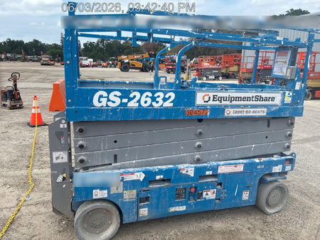 2023 GENIE GS-2632