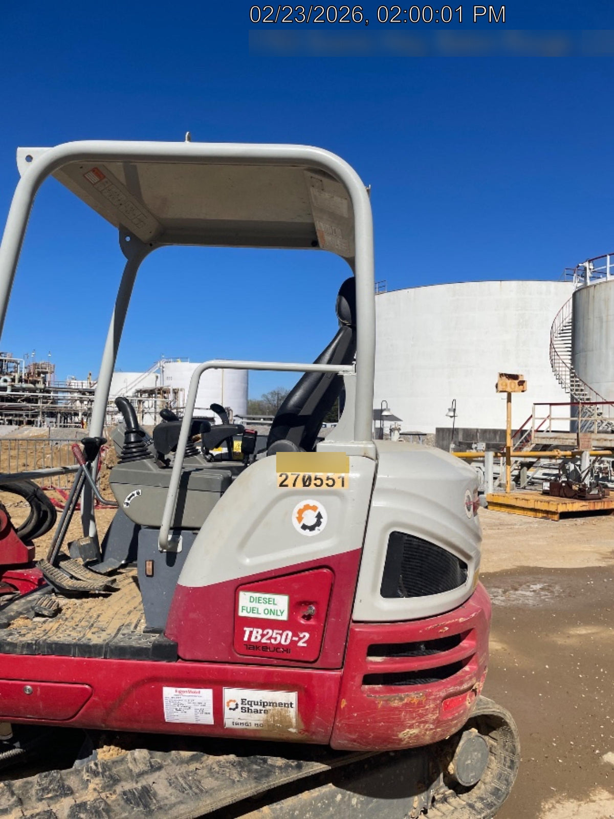 2022 TAKEUCHI TB250-2R