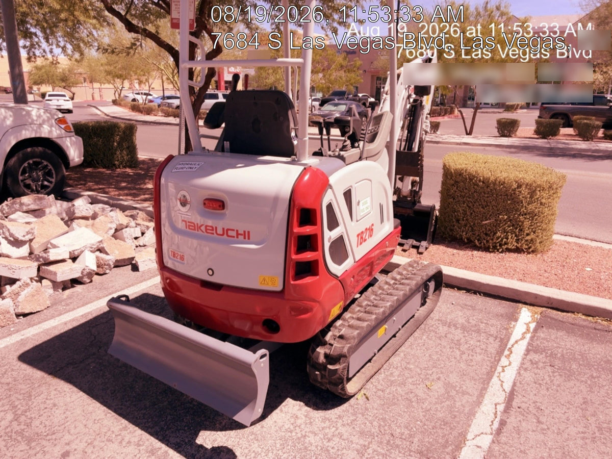 2024 TAKEUCHI TB216R