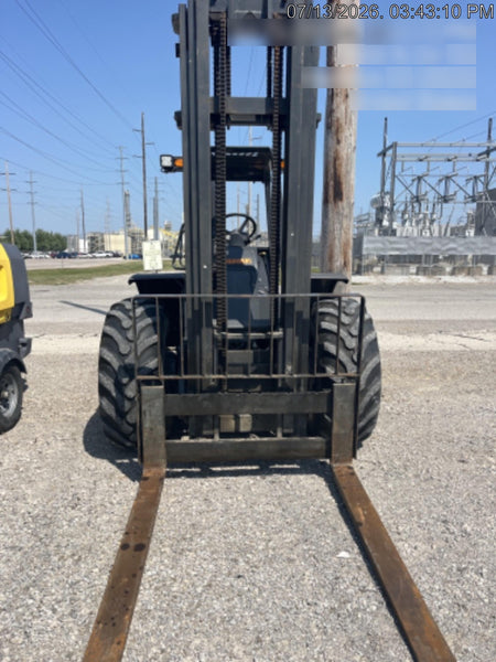 2023 CASE 588H