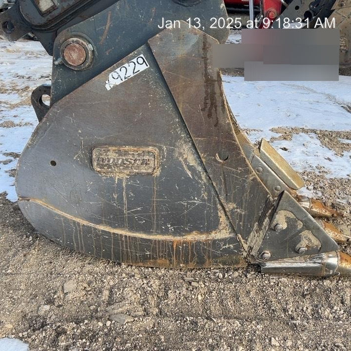 2020 DOOSAN 24" Bucket-Doosan