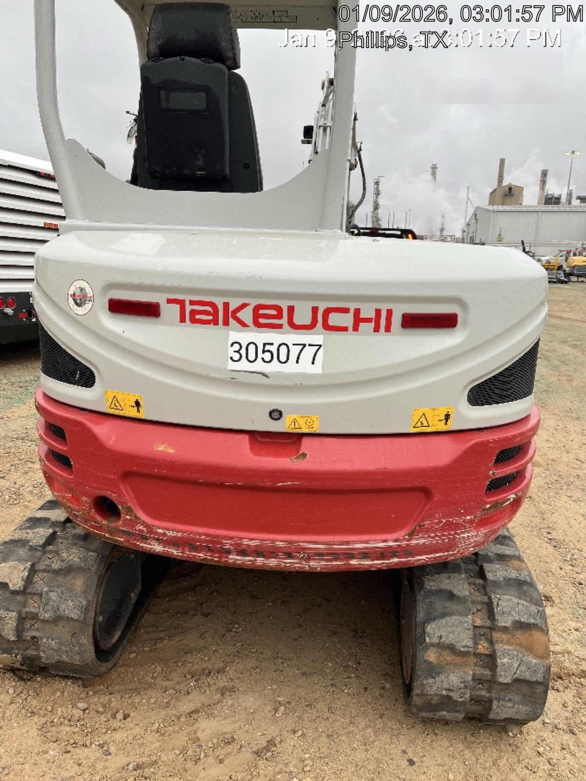 2023 TAKEUCHI TB250-2R