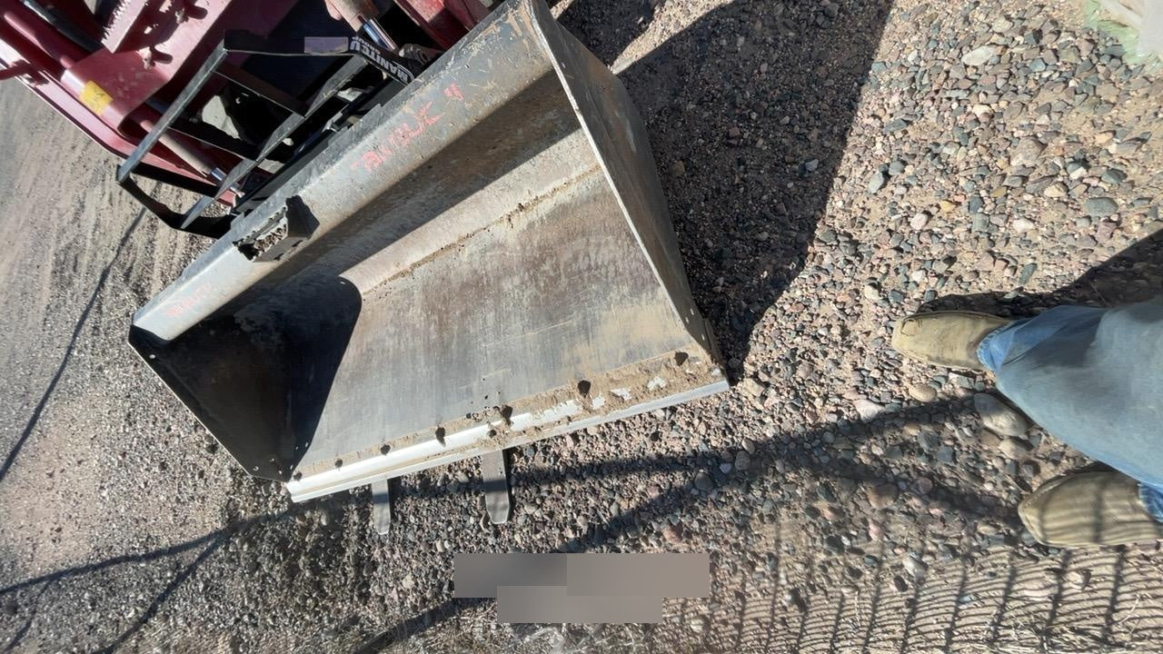 2023 MANITOU 50504723