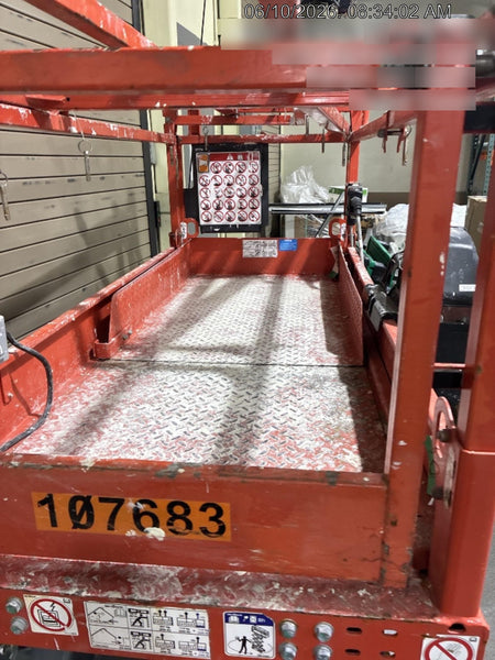 2020 Skyjack SJIII-3219 Solid NM Tires, Half height spring hinged entry gate, Dual Beacons, 800W Inverter