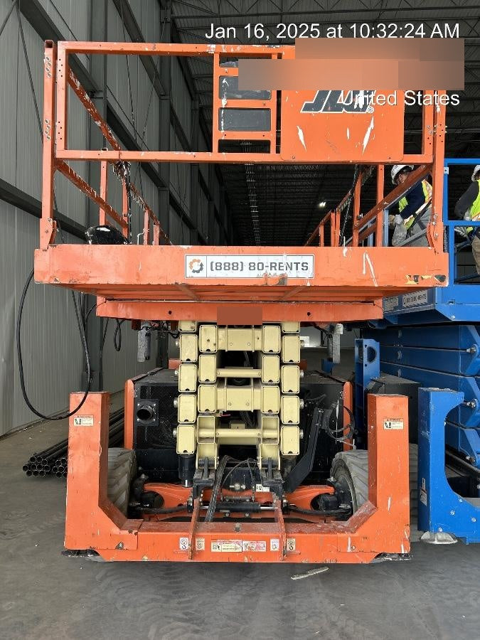 2020 JLG 530LRT