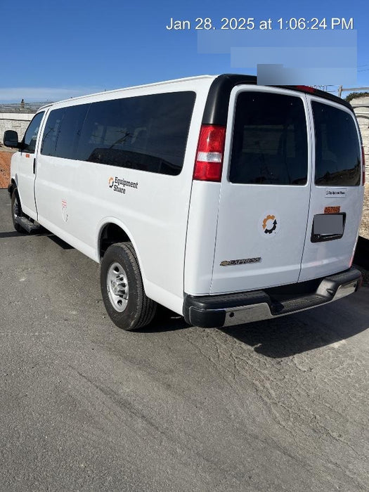 2024 CHEVROLET Express Van - Rental