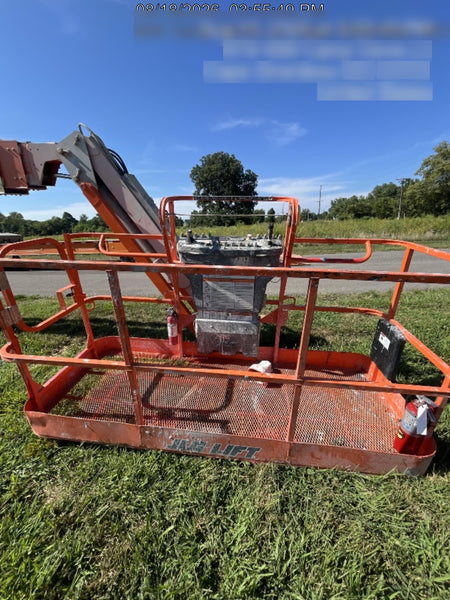 2019 JLG 860SJ