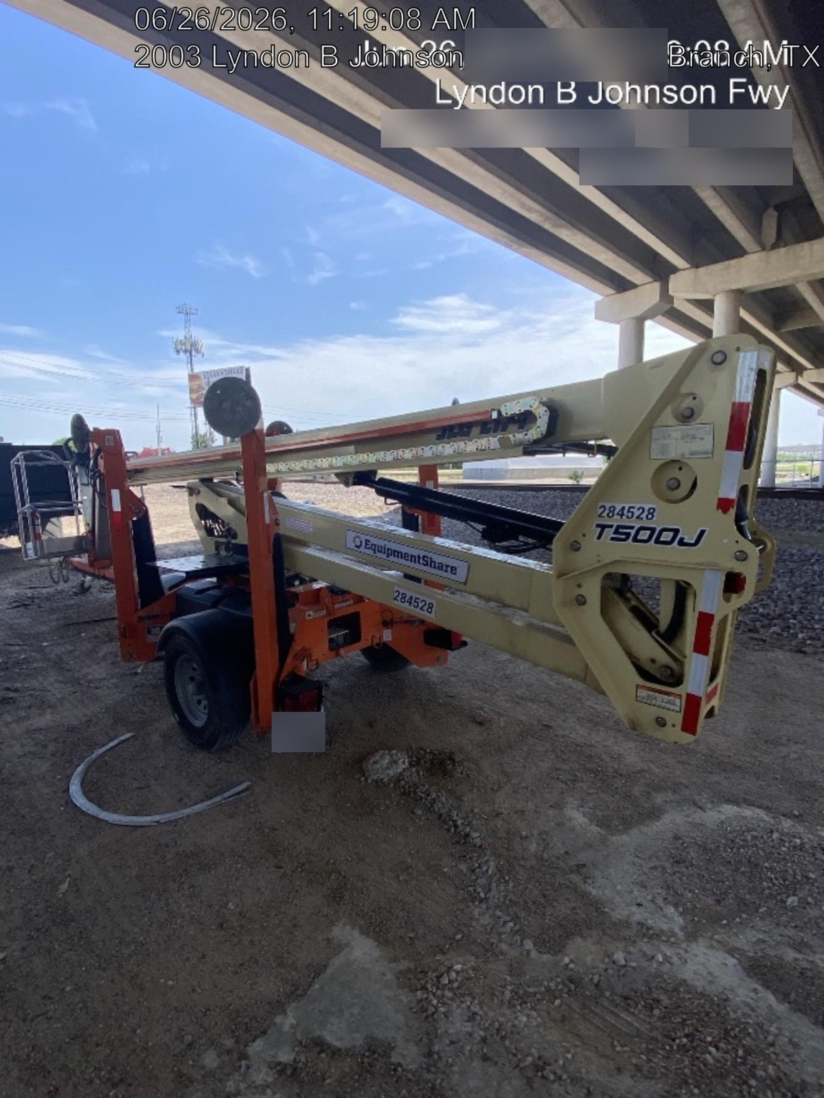 2022 JLG T500J