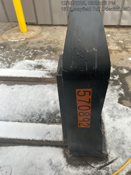 2025 ARROW MATERIAL HANDLING 24" Pallet Fork Frame