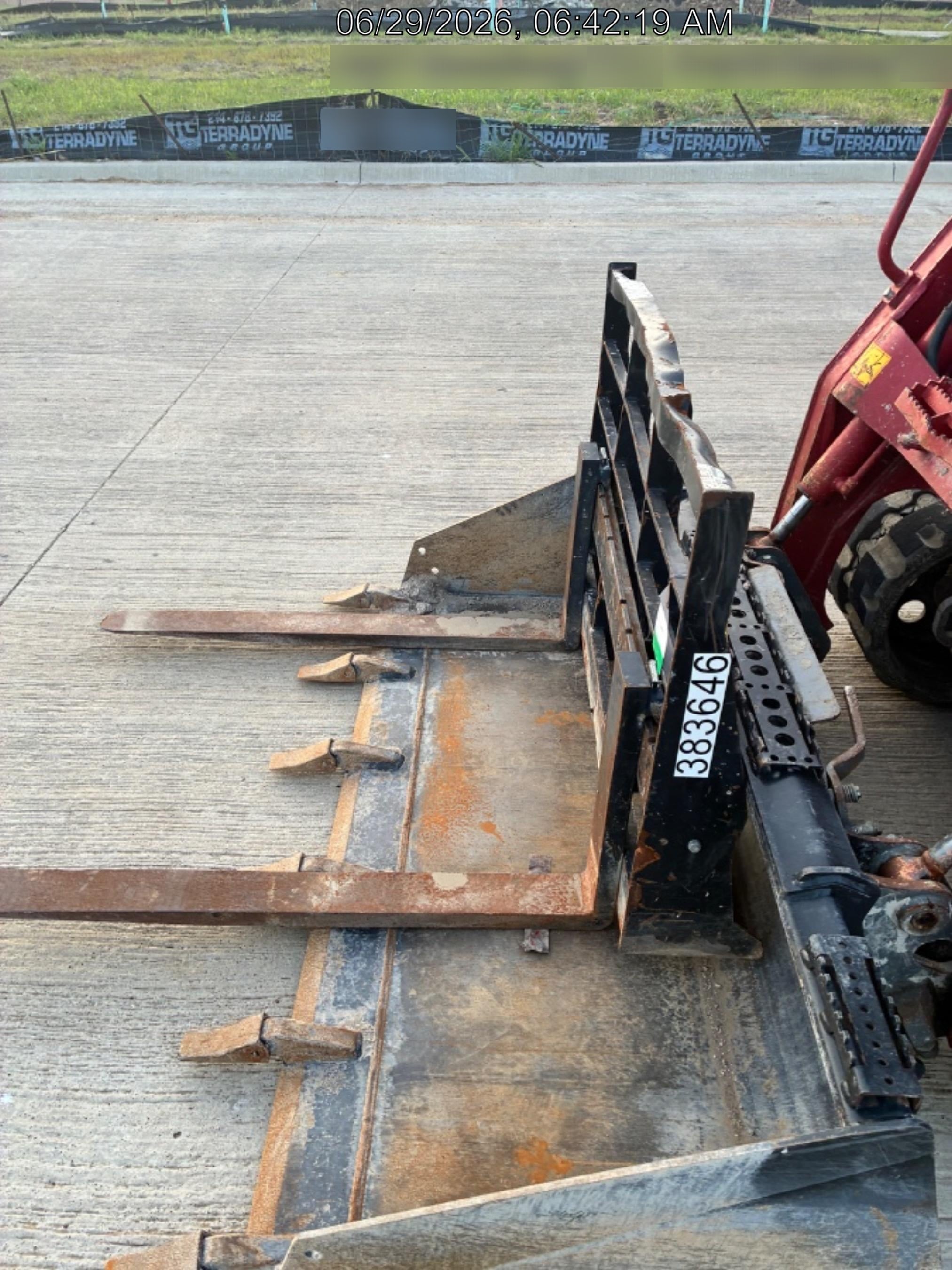 2024 ARROW MATERIAL HANDLING FS5100CB - 72"