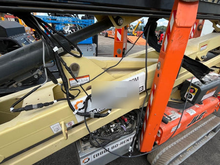 2021 JLG X600AJ