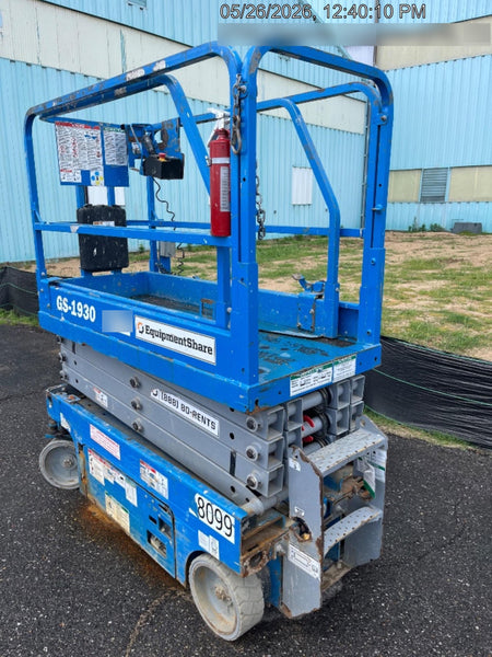 2019 Genie GS-1930 Fixed Rails with Chain Entry