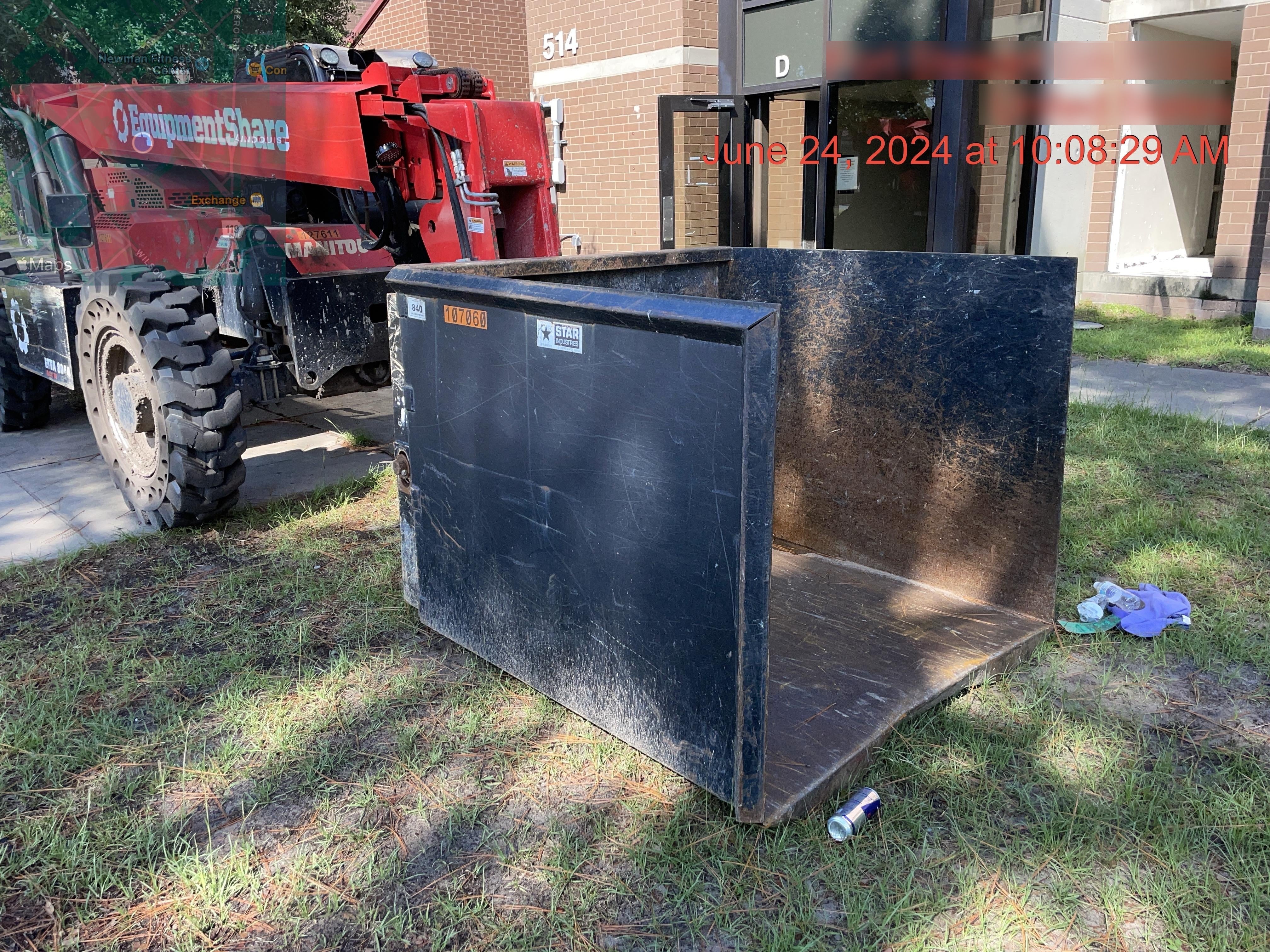 2020 ARROW MATERIAL HANDLING Telehandler Bucket Pin-On