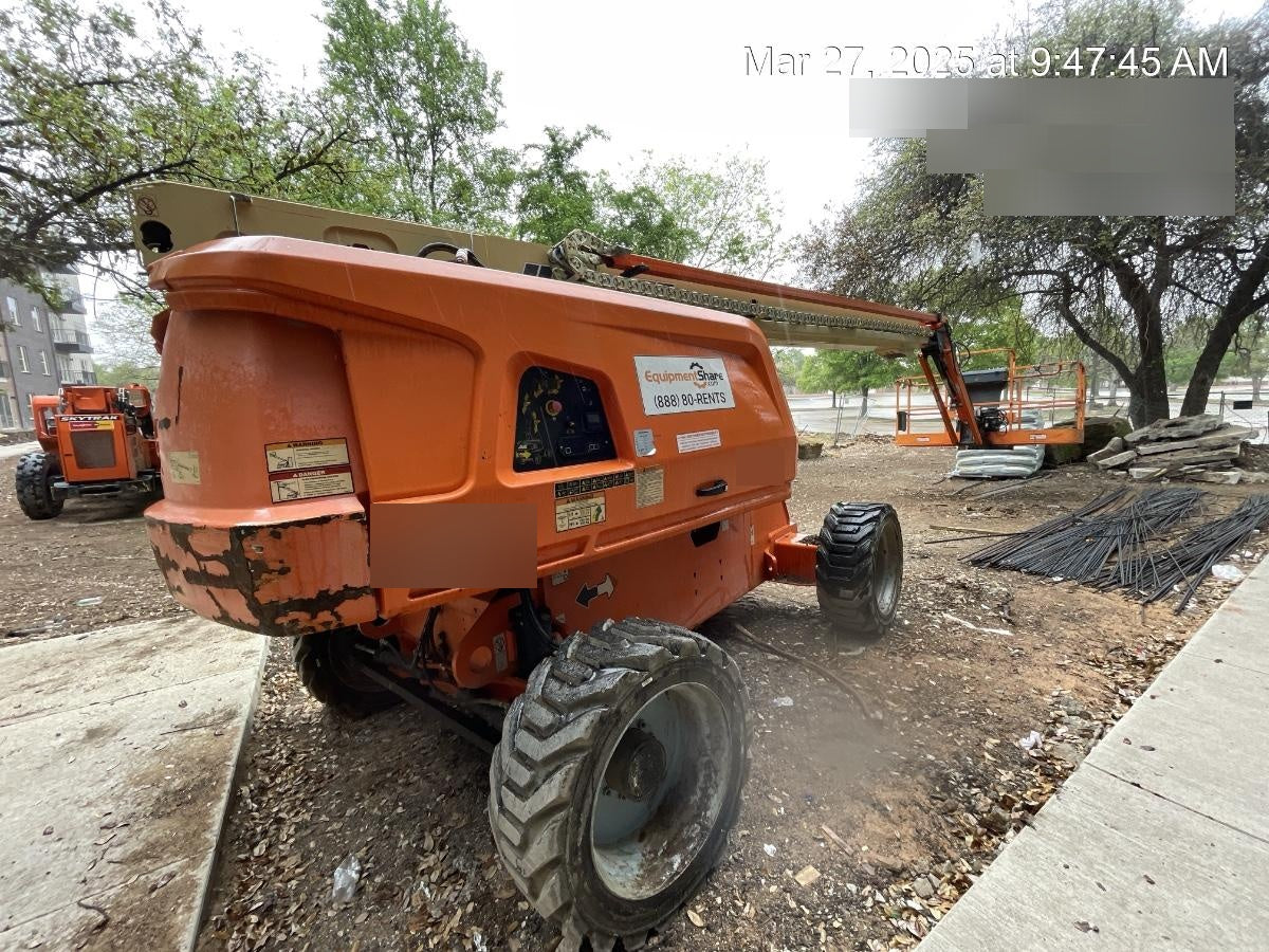 2018 JLG 660SJ