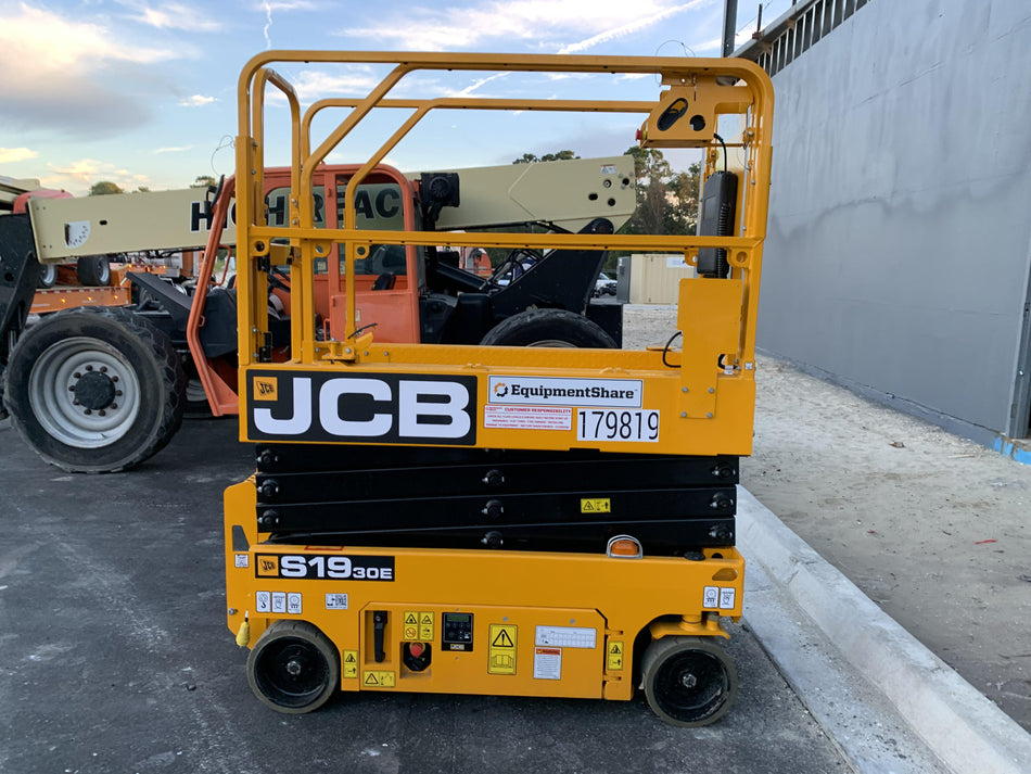 2021 JCB S1930E