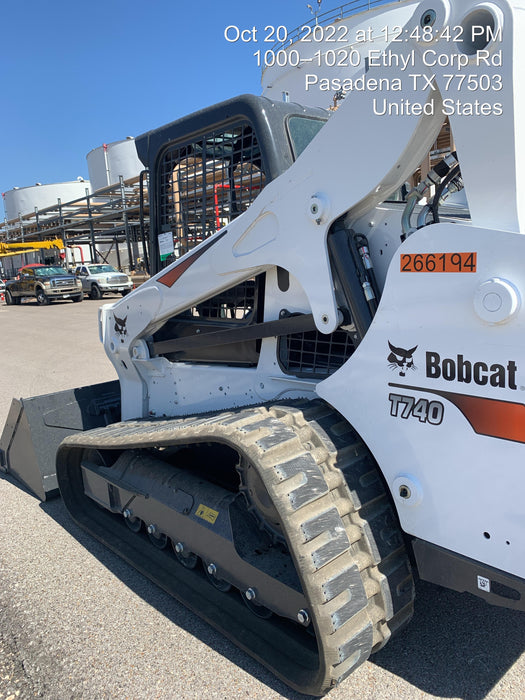 2022 BOBCAT T740