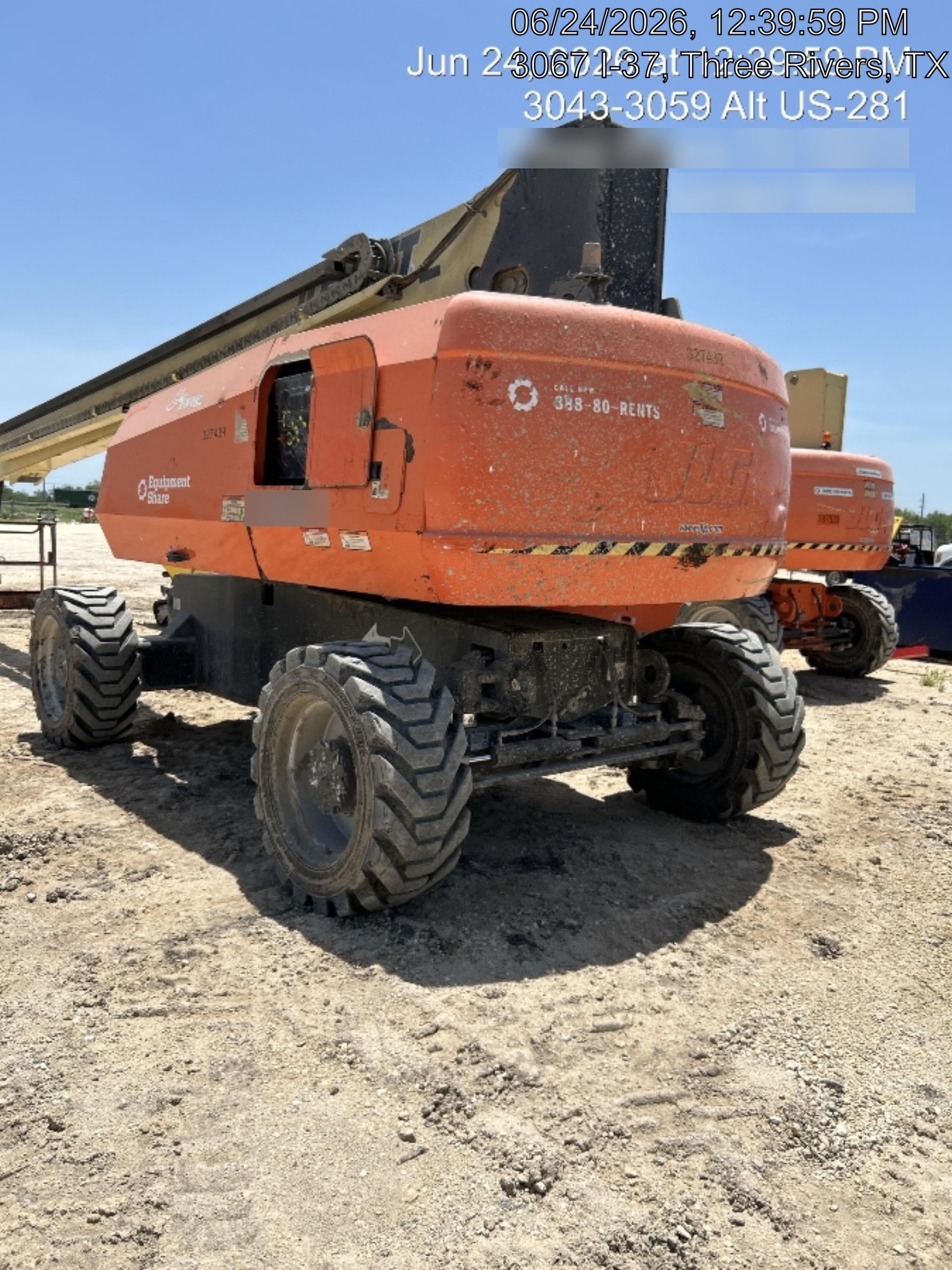 2023 JLG 860SJ