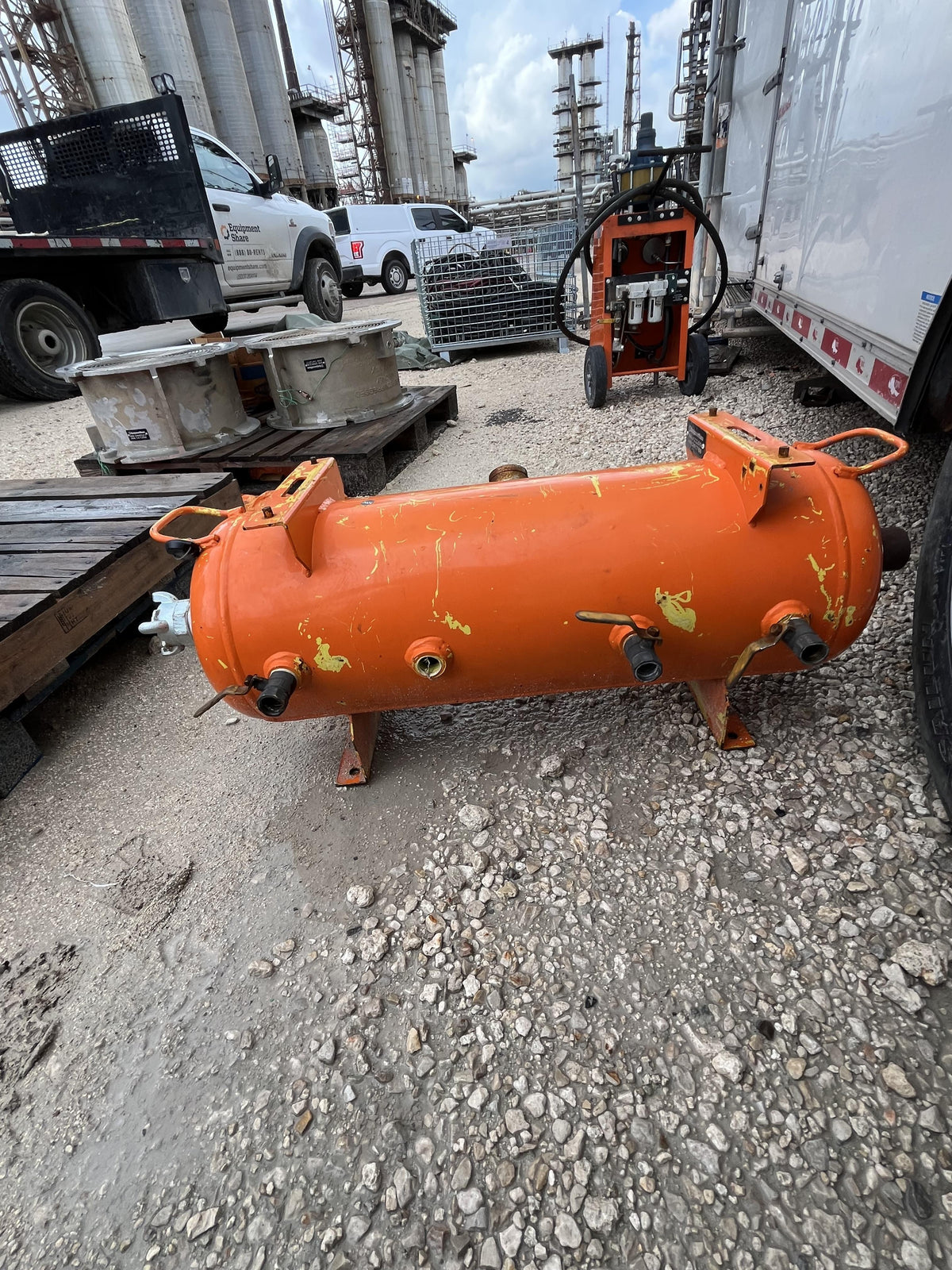 2022 MICHIGAN PNEUMATIC HV-15G-8P-ES-TRACKER