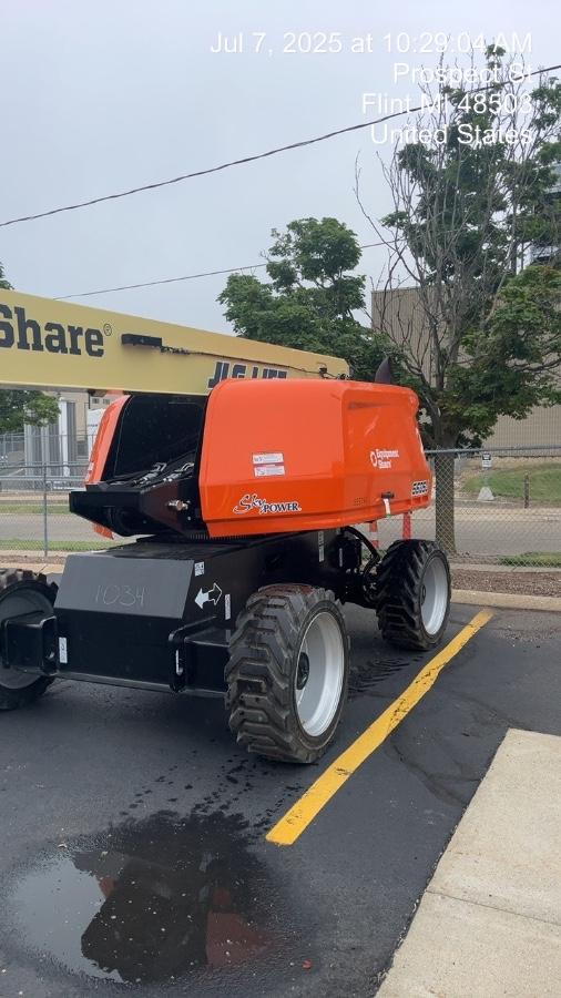 2025 JLG 660SJ