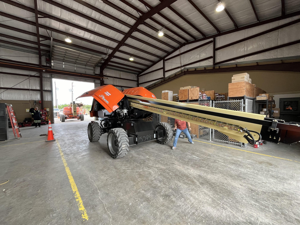 2024 JLG 660SJ