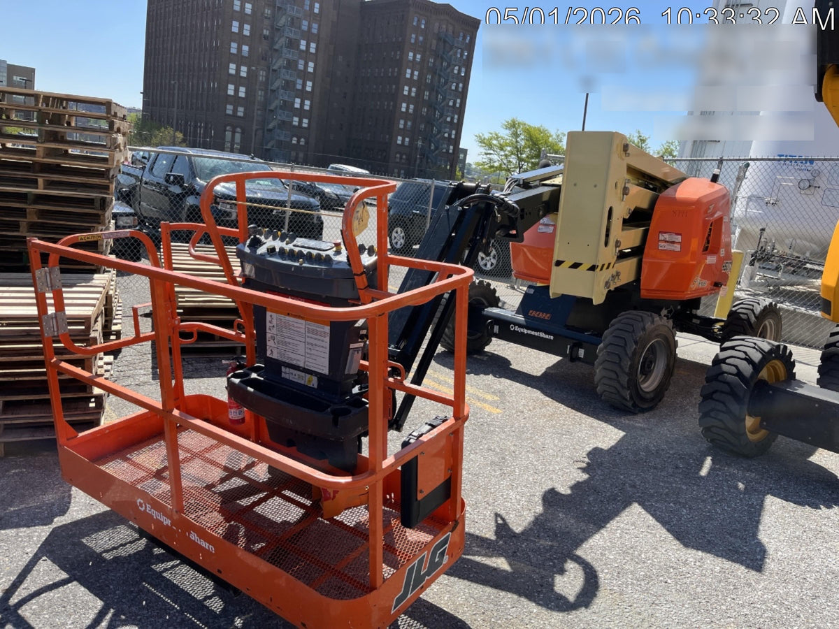 2024 JLG 450AJ