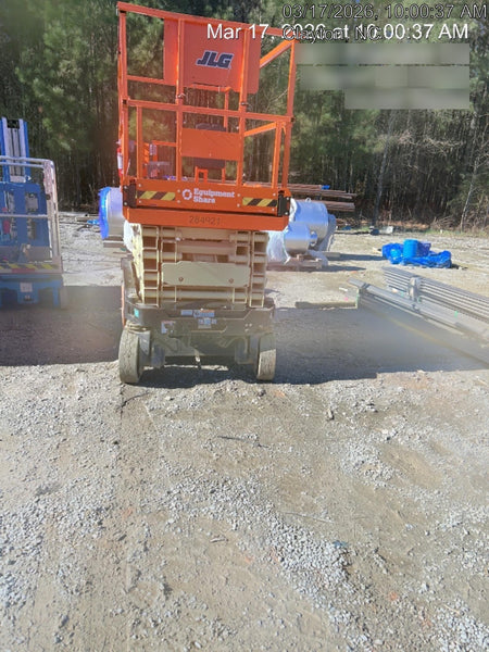 2022 JLG ES3246