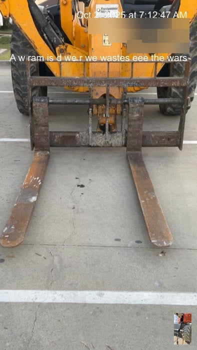 2019 JCB 510-56 Open ROPS, 74 HP, Solid Tires, Worklights, Beacon, Aux Hydraulics, Lifting Eye 66" Carriage/60" Forks