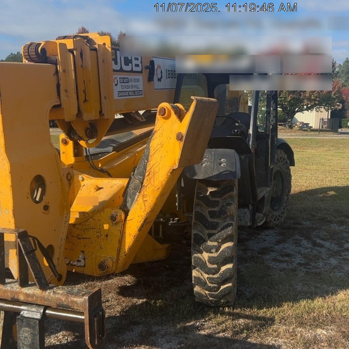 2020 JCB 510-56 Canopy, 74 HP, Solid Tires, STD Worklight, Beacon, Aux Hydraulics, Lifting Eye, Back up Alarm w/66" Carriage/60" Forks