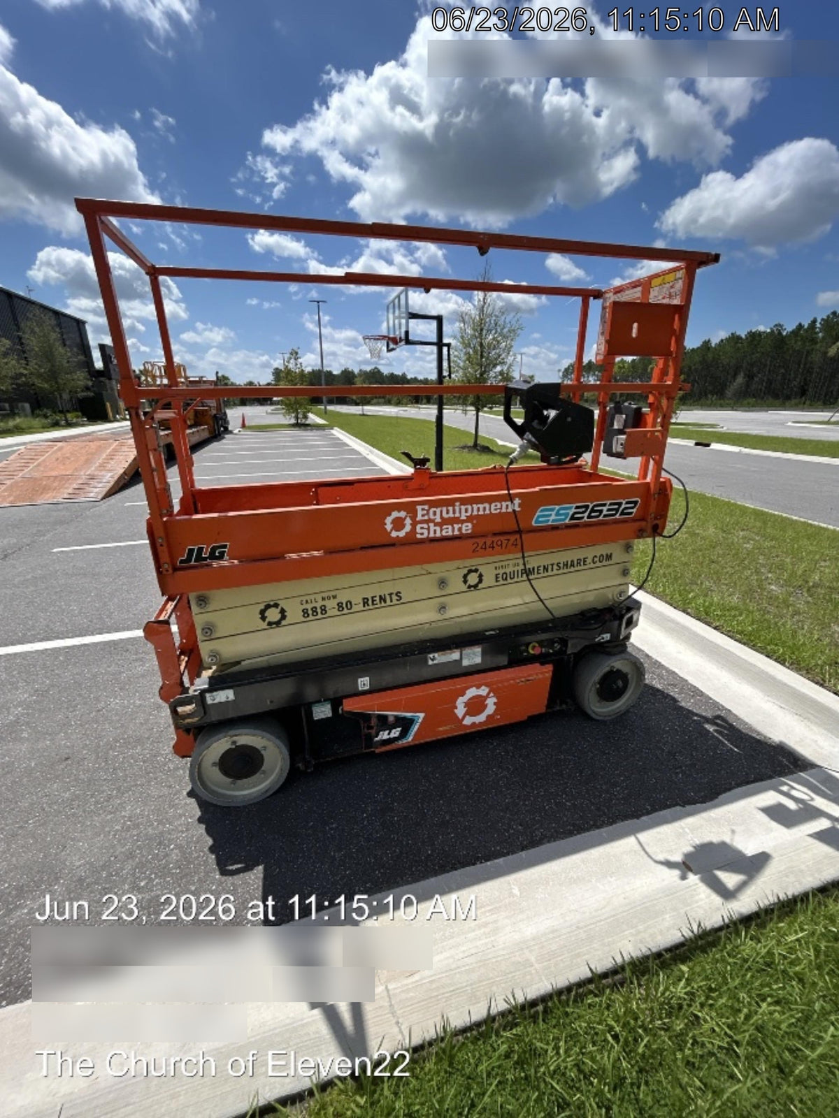 2022 JLG ES2632