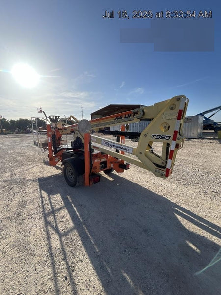 2022 JLG T350