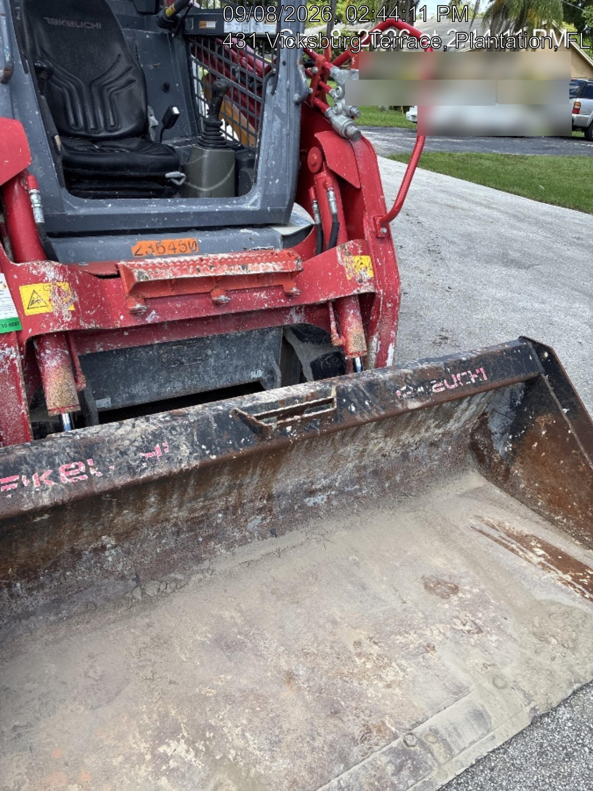 2022 TAKEUCHI TL8R2-R